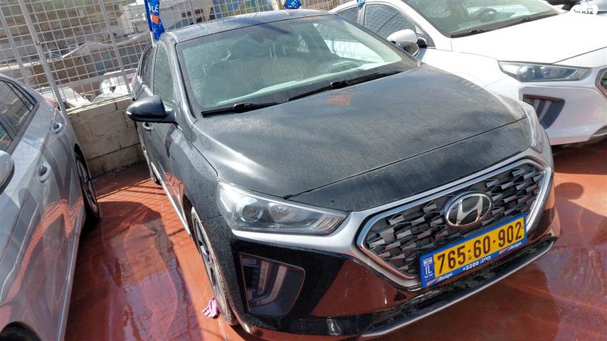 מודעת רכב יונדאי איוניק