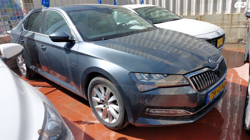 מודעת רכב סקודה סופרב