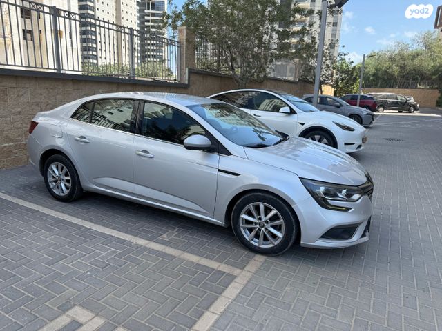 מודעת רכב רנו מגאן