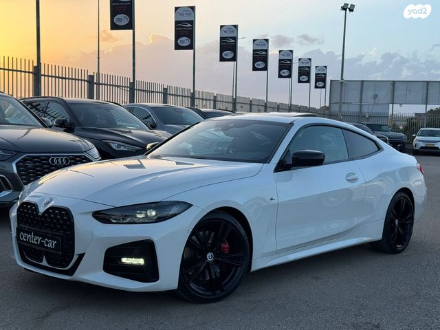 מודעת רכב ב מ וו סדרה 4