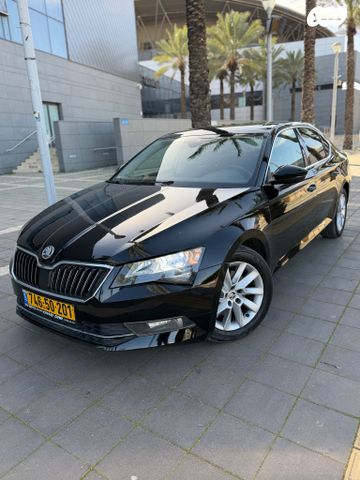 מודעת רכב סקודה סופרב