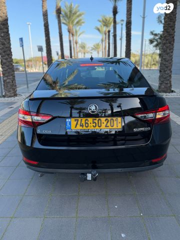 מודעת רכב סקודה סופרב 1