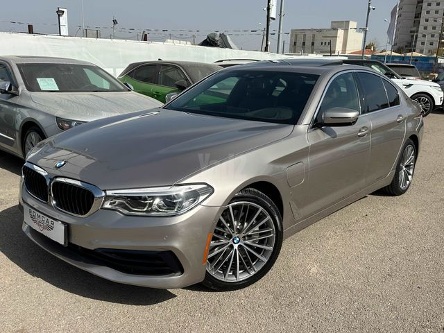 מודעת רכב ב מ וו סדרה 5 3