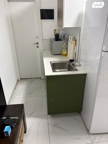 דרך עכו חיפה 180