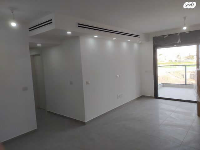 הרב מרדכי אליהו 21