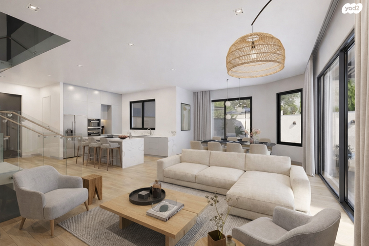 דו משפחתי, תל מונד