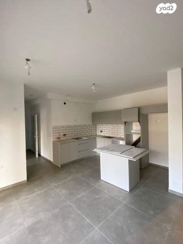 דירה, קיראון, קרית אונו