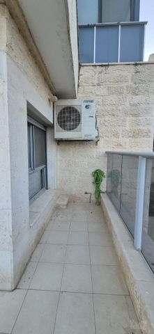 דירה למכירה בירושלים (תיווך) — 4