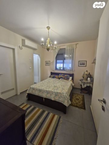 שדרות הרב עובדיה יוסף 8