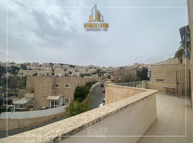 דירה למכירה בירושלים (תיווך) — 5