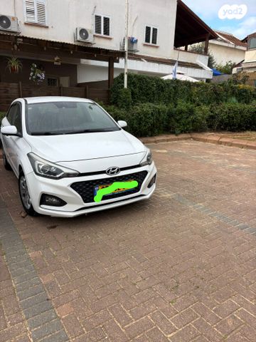 מודעת רכב יונדאי i20