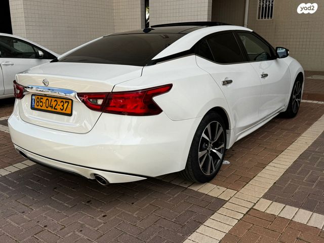 מודעת רכב ניסאן מקסימה