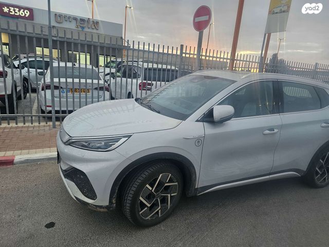 מודעת רכב בי.ווי.די אטו 3