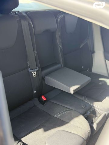 מודעת רכב וולוו V40