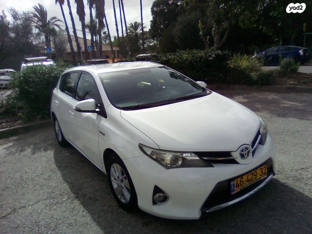 מודעת רכב טויוטה אוריס