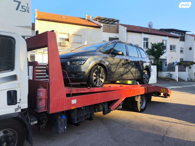 מודעת רכב סיטרואן C4 פיקאסו