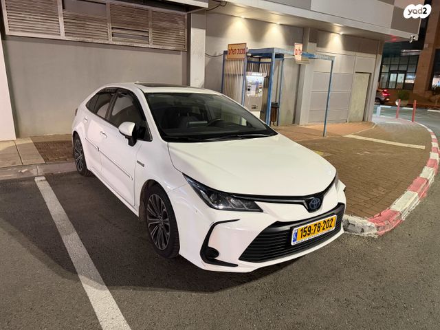 מודעת רכב טויוטה קורולה