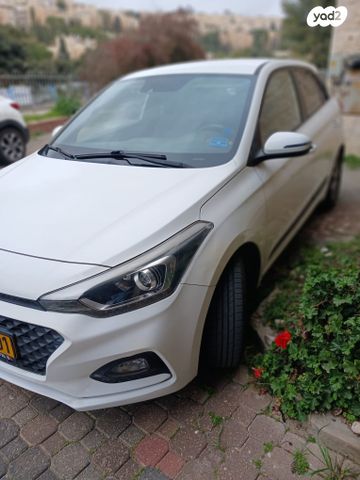 מודעת רכב יונדאי i20