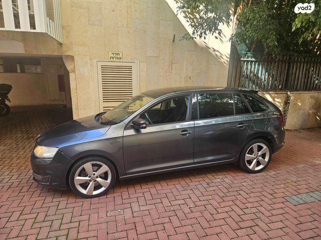 מודעת רכב סקודה ראפיד