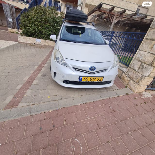 מודעת רכב טויוטה פריוס פלוס
