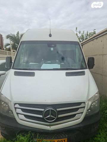 מודעת רכב מרצדס-בנץ ספרינטר