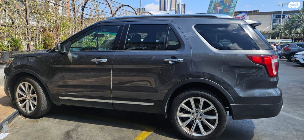 מודעת רכב פורד אקספלורר