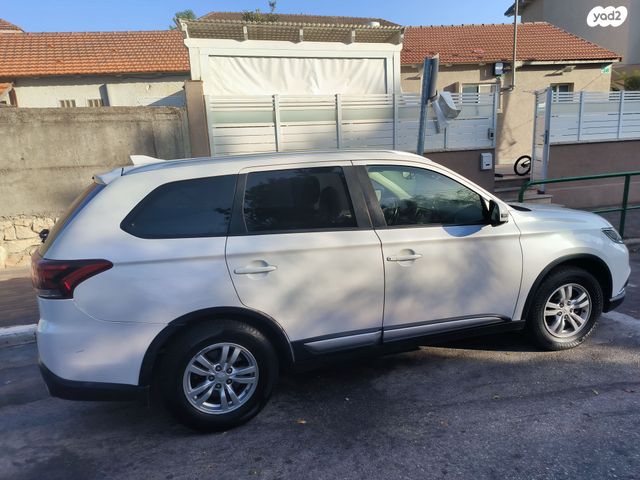 מודעת רכב מיצובישי אאוטלנדר