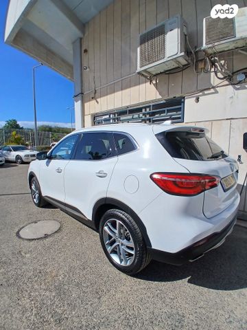 מודעת רכב אם ג'י EHS PHEV 2