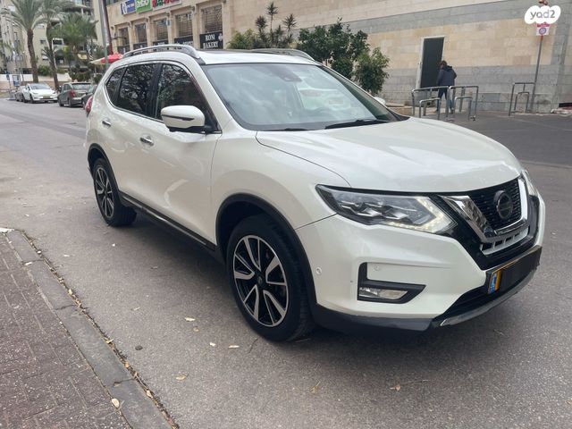 מודעת רכב ניסאן אקס טרייל 2