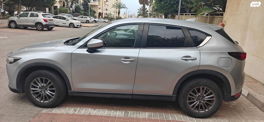 מודעת רכב מאזדה CX-5