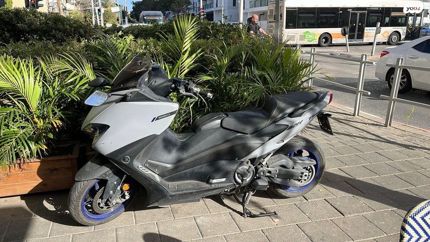 מודעת רכב ימאהה TMAX 560