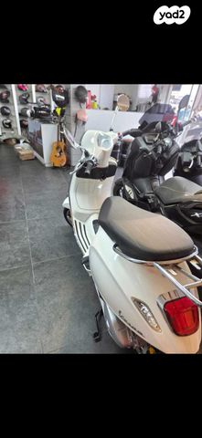 מודעת רכב פיאג'ו וספה פרימוורה 125