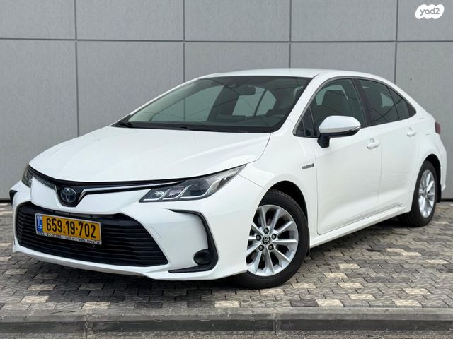 מודעת רכב טויוטה קורולה