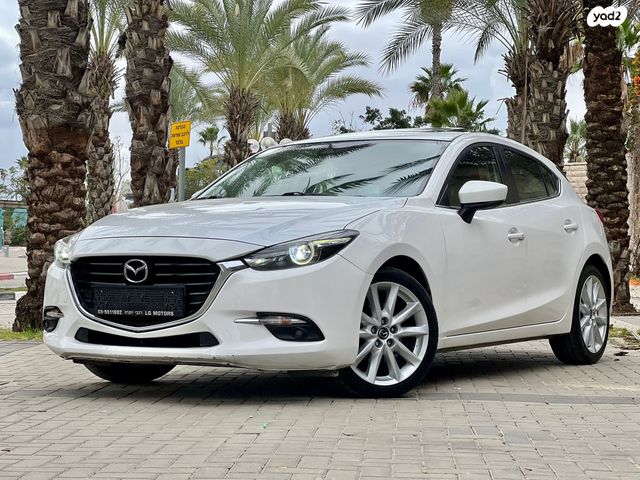 מודעת רכב מאזדה 3