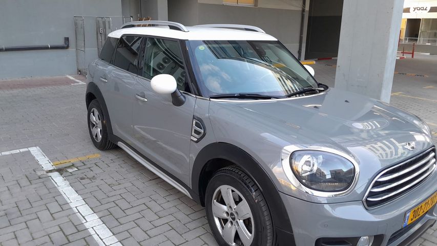 מודעת רכב מיני קאנטרימן