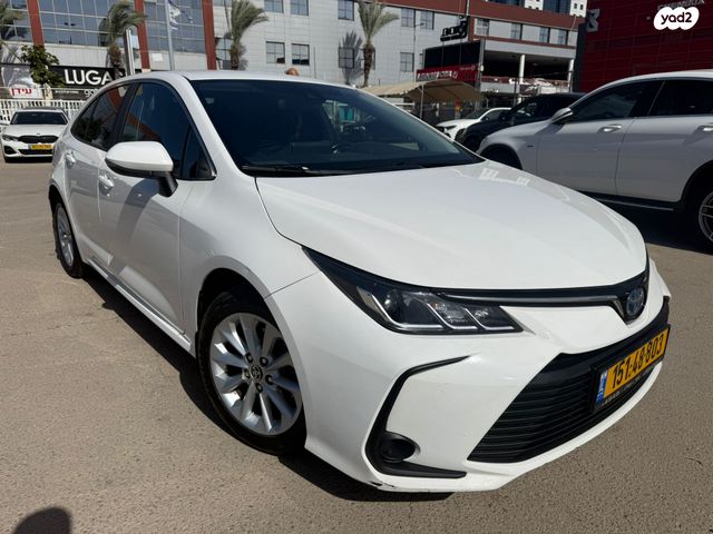 מודעת רכב טויוטה קורולה 2