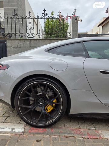 מודעת רכב מרצדס-בנץ AMG GT