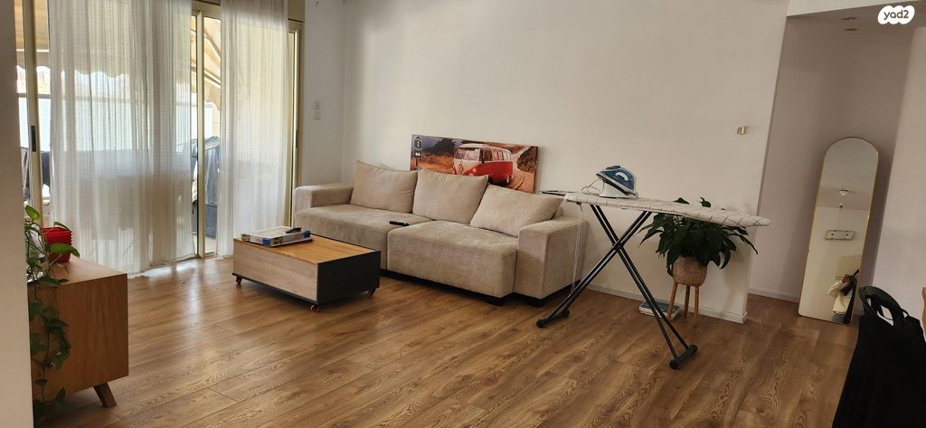 מיכל לייב כץ 32