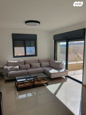 בית הבחירה 17