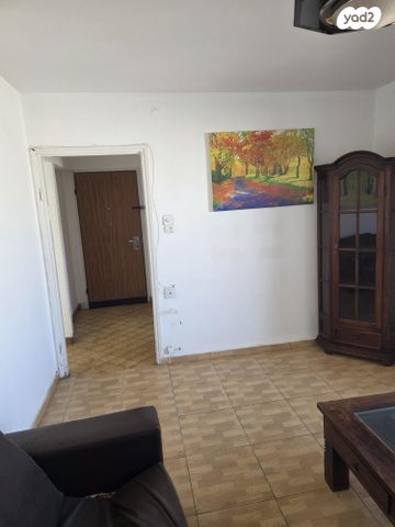 השר בכור שטרית 5