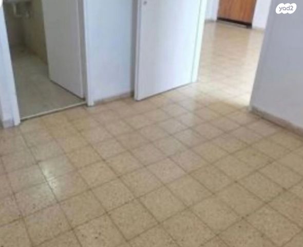 אסתר המלכה 8