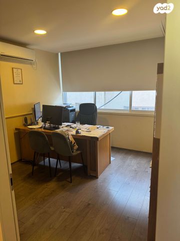 שדרות רוטשילד 15