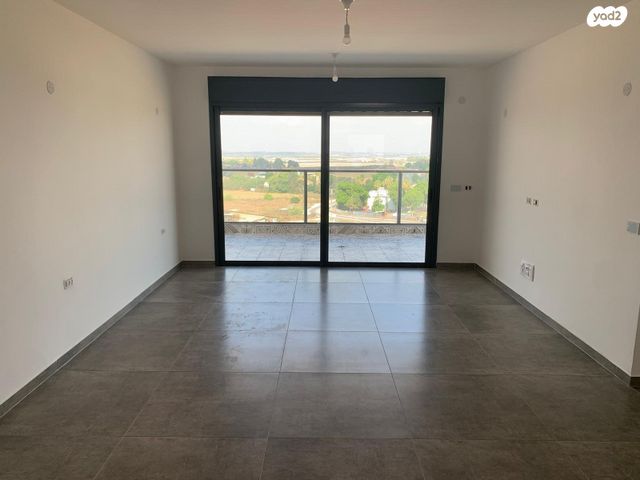 הרב מרדכי אליהו