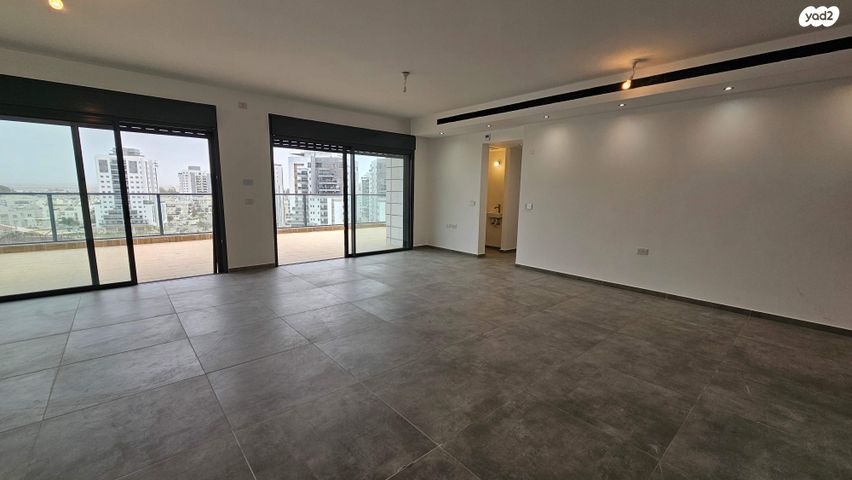 גג/ פנטהאוז