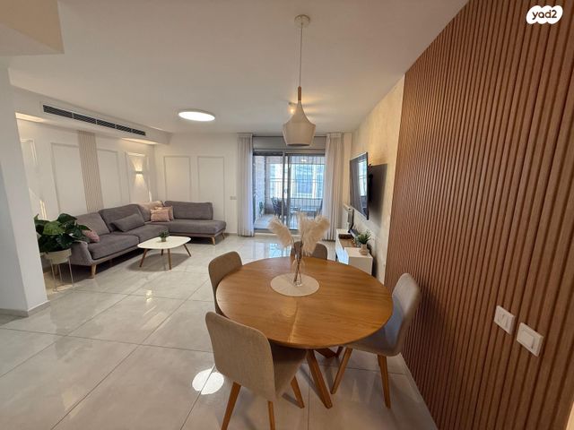 אבנר חי שאקי 