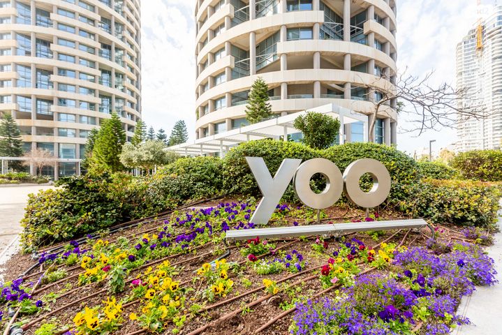 ניסים אלוני 21