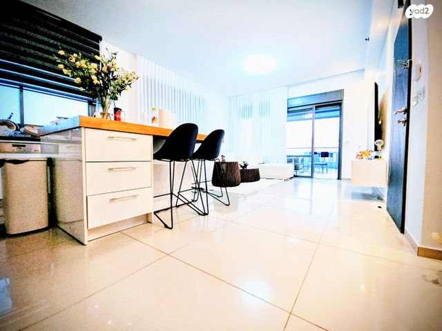 גג/ פנטהאוז