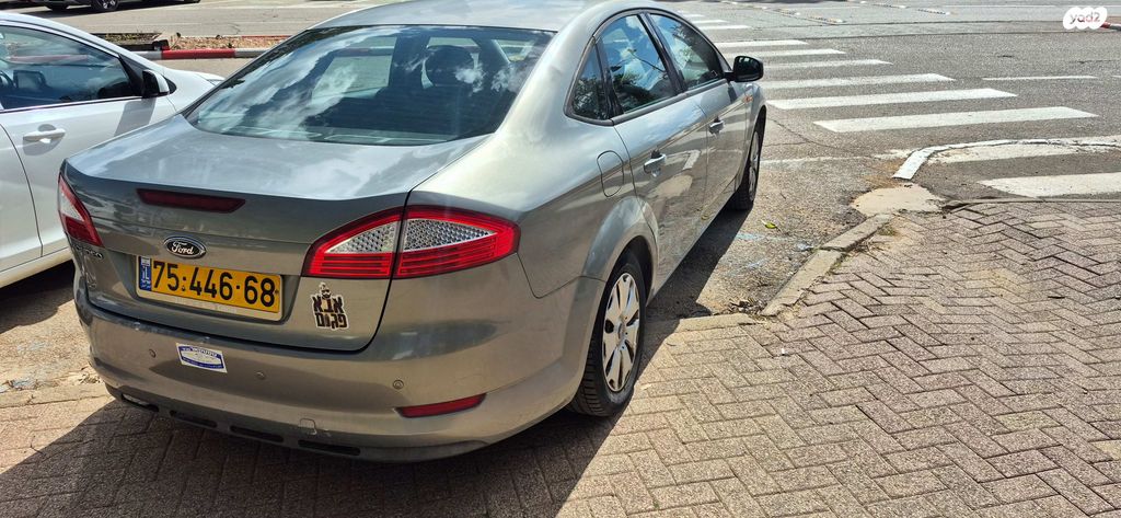 מודעת רכב פורד מונדאו