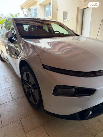 מודעת רכב אקספנג P7