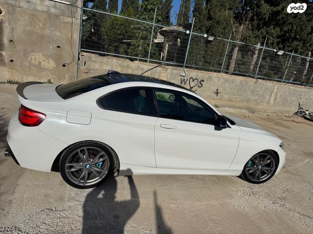 מודעת רכב ב מ וו סדרה 2